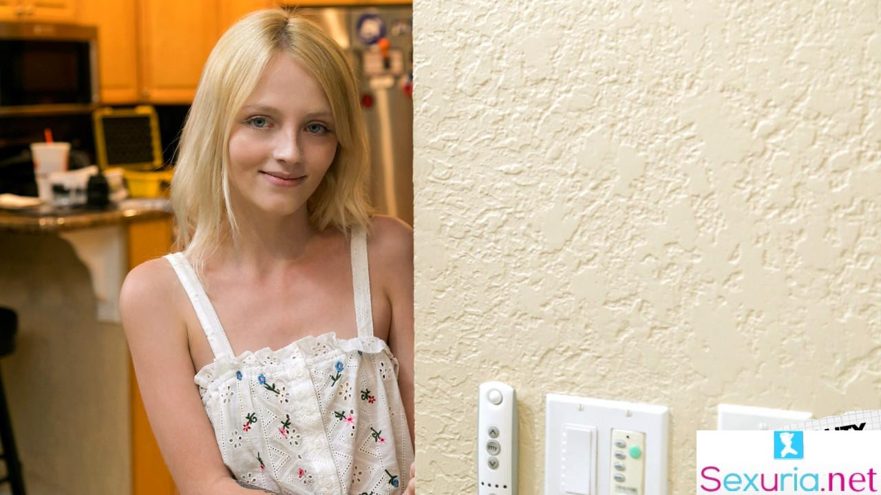 Nubiles Porn - Kate Bloom