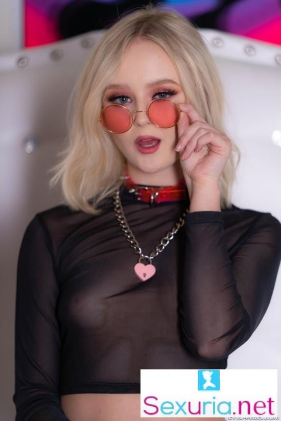 Natalia Queen - Teen Whore HD  720p