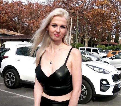 Jade 25 wants to go all the way FullHD 1080p