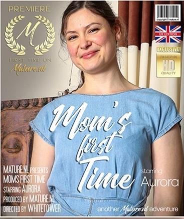 Aurora (EU) (37) - First timer mom Aurora is feeling a bit frisky 1080p