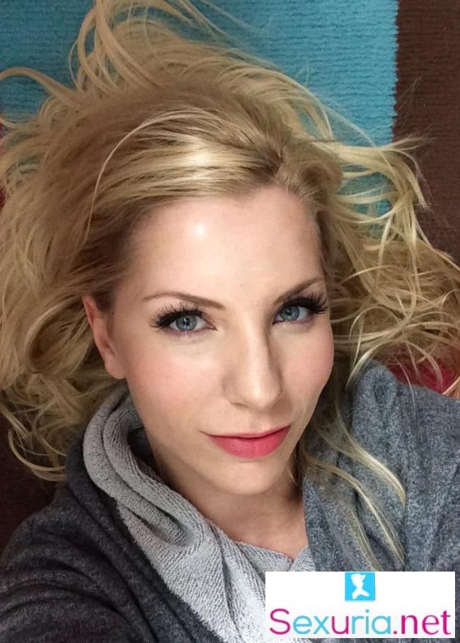 Ashley Fires - StepMom Seduced StepSon HD 720p