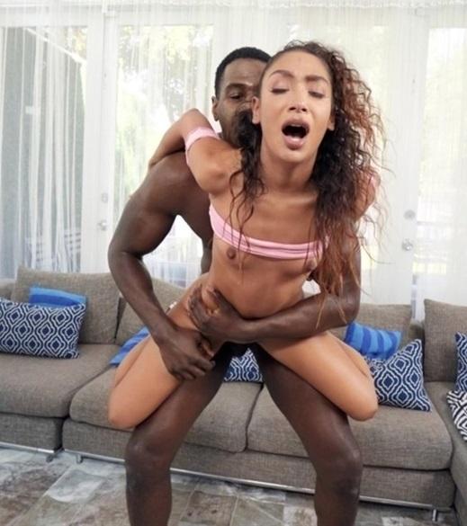 Sarah Lace - Five Foot Fun Size 1080p