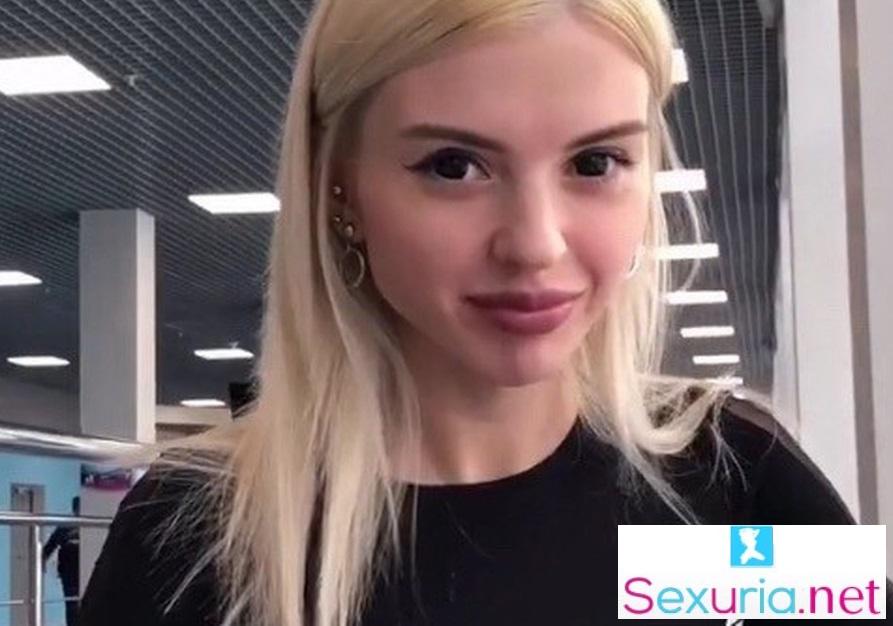 Freya Stein - Blowjob at Dota 2 Tournament UltraHD/4K 2160p