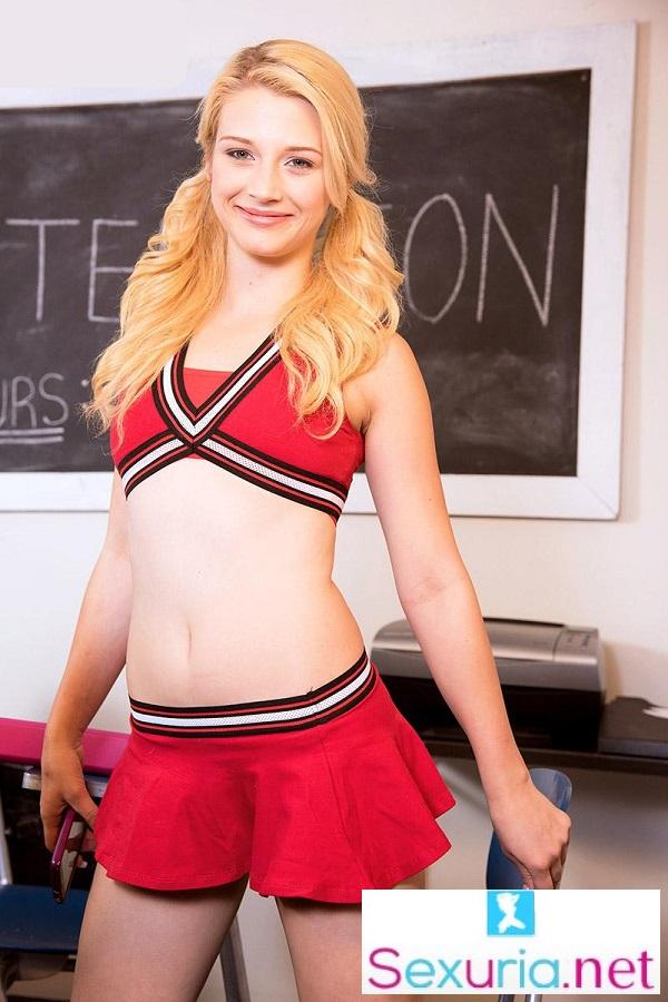 Aubrey - Young Blonde Cheerleader Fuck HD 720p