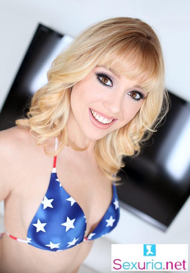 Lucy Tyler - Blowjob And Swallow HD 720p