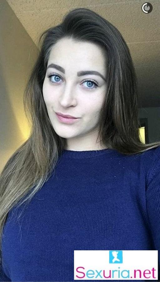 Dani Daniels - Outdoor Passion Sex FullHD 1080p