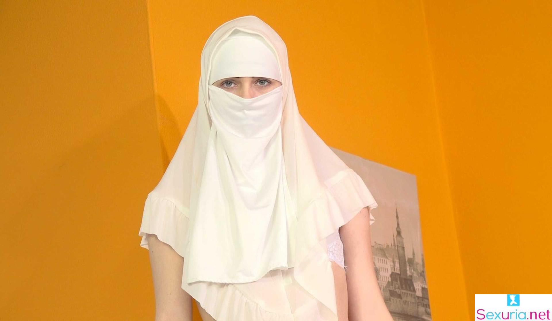 Sex With Muslims - Nela Decker - You look like a bitch - E170 1080p