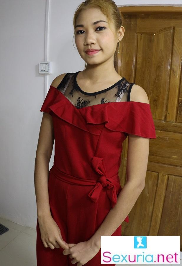 Rosamie - Thia Slut In Red Dress FullHD 1080p