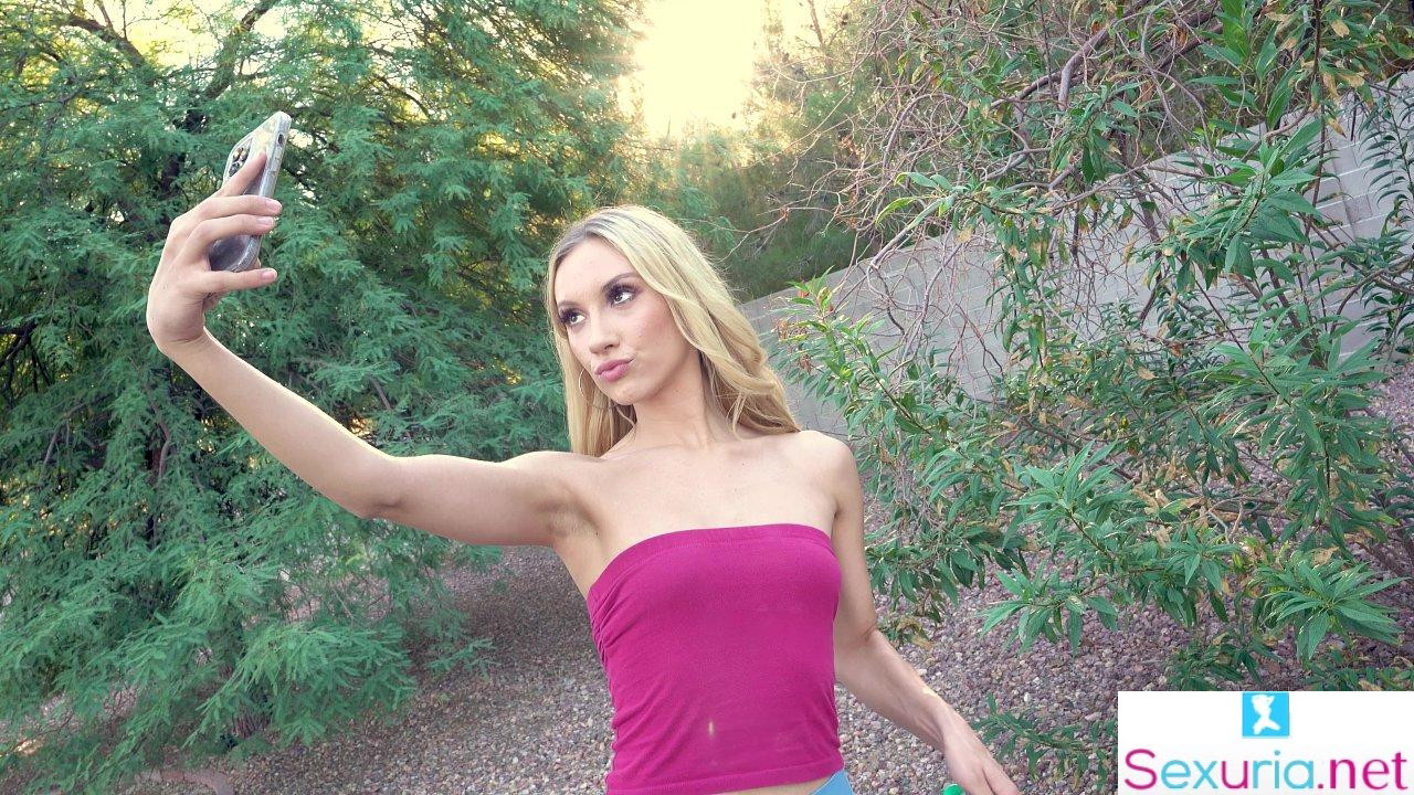 Bang! Trickery - Jazmin Luv - Jazmin Luv Finds Her Lost Dog With Help Of A Stranger 1080p