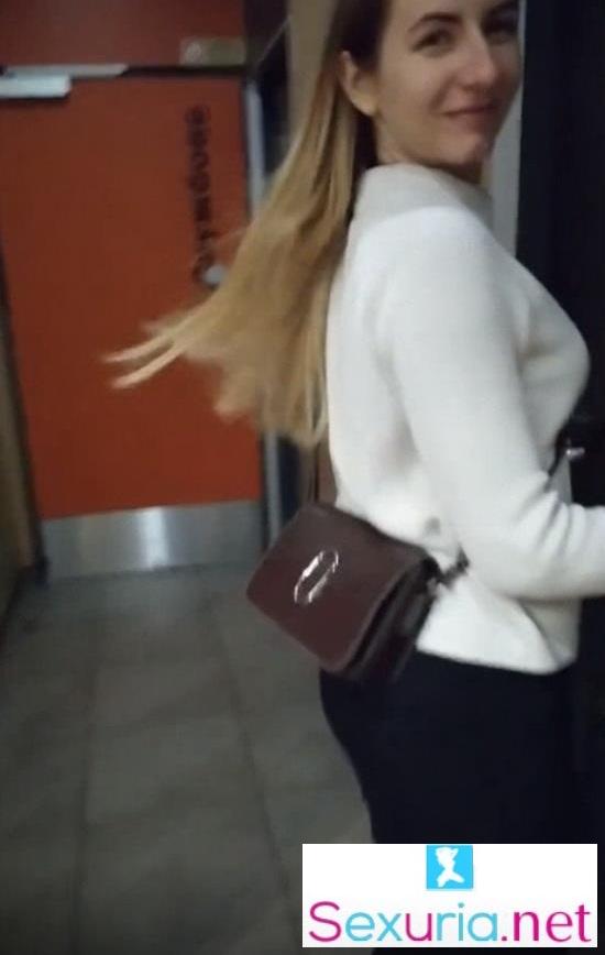 Eleo - McDonalds Public Sex Caught in Female Toilet Cumwalk FullHD 1080p