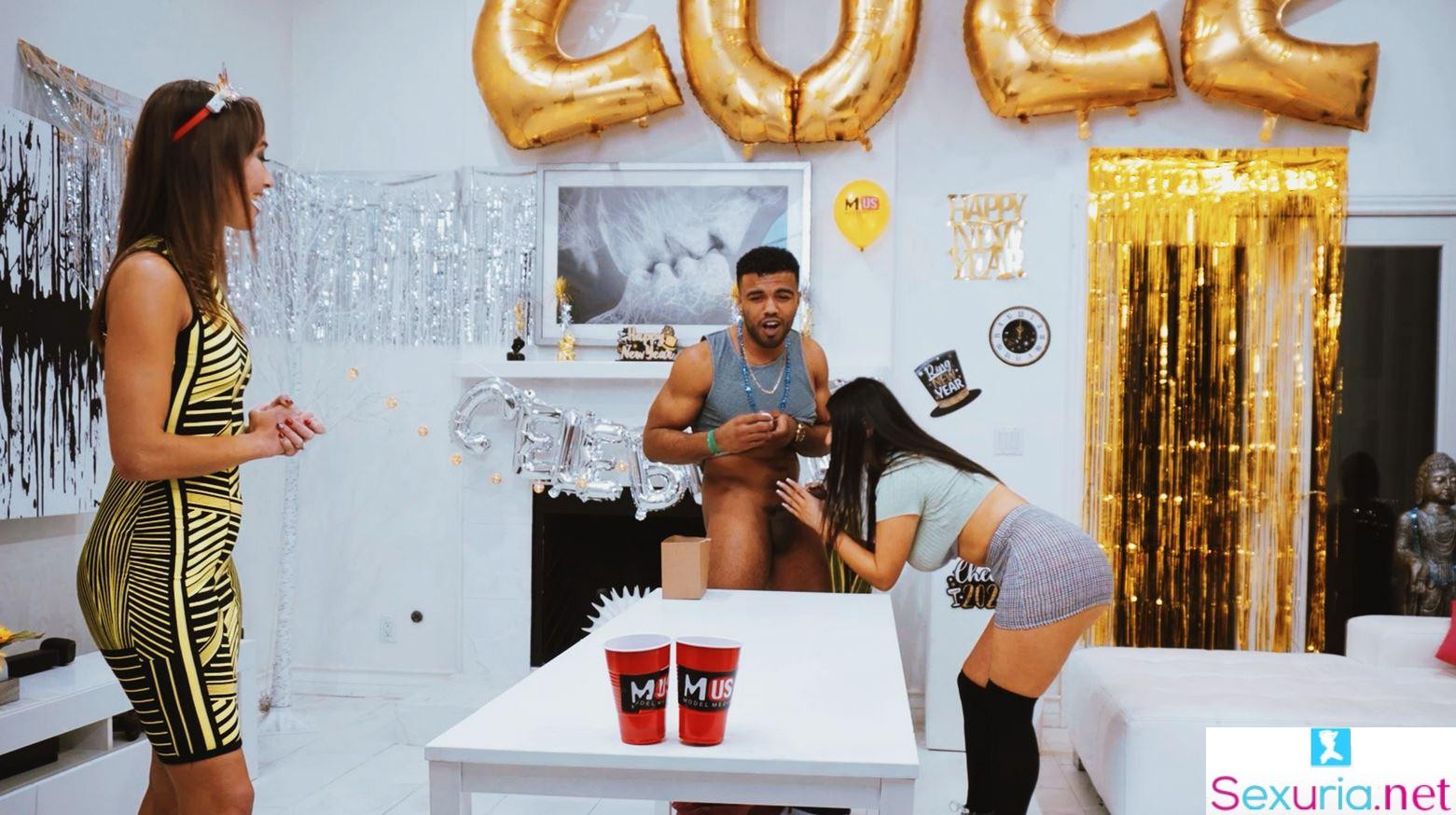 Model Media US - Violet Myers - Jerkeoke 1080p