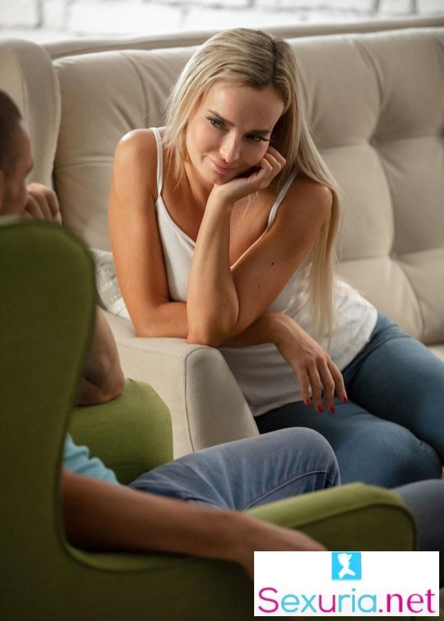 Emma Button - Just Slow It Down FullHD 1080p