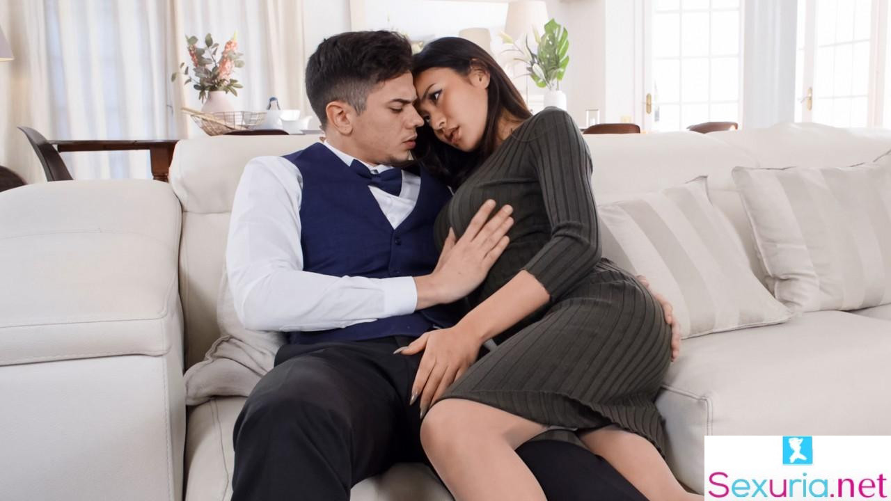 Brazzers Exxtra - Rae Lil Black - Your Day With Rae 1080p