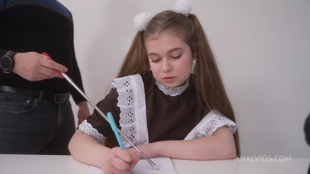 Meow Miu - Bad schoolgirl Meow Miu punished for bad behavior