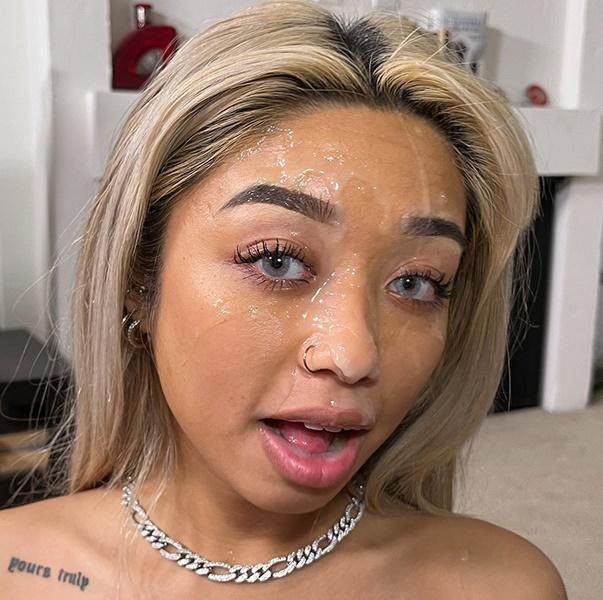 Gia Dibella - Gia Gobbles Down Cock - 1080p