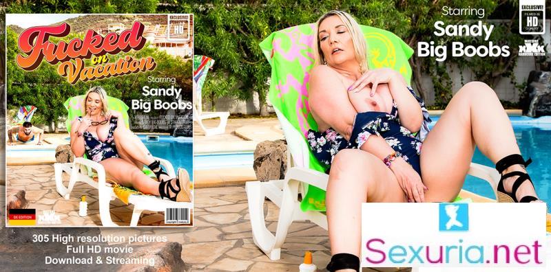 Sandy Big Boobs - Hot Milf Sandy Big Boobs Fucks a Stranger by The Pool - 1080p