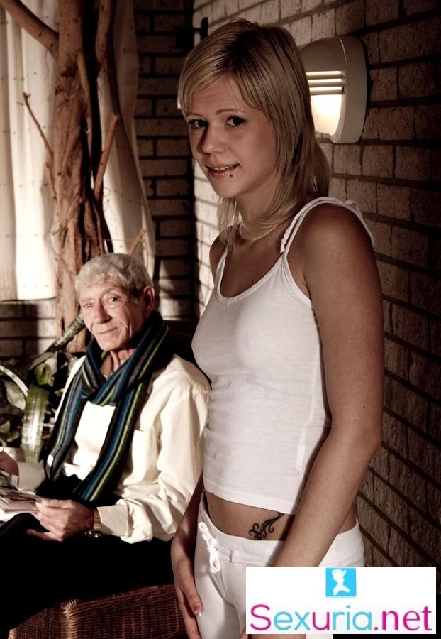 Denni - Happy Ending Massage HD 720p