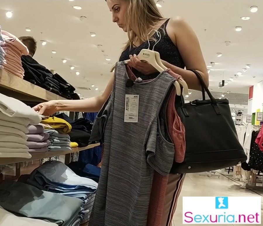 Letty Black - Public Oral Creampie In Mall FullHD 1080p