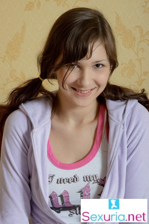 Lina - Screwing with a perfect teenage model HD 720p