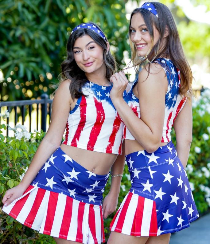 Mae Milano & JC Wilds - Hot Parade