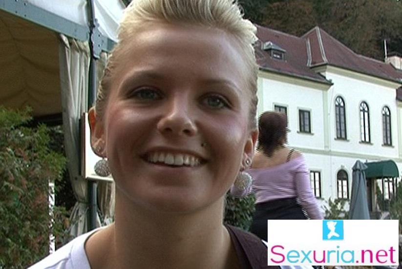 Bella Baby - Czech Streets 44