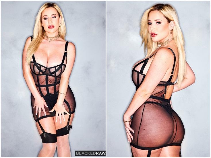 Savannah Bond in What Boyfriend