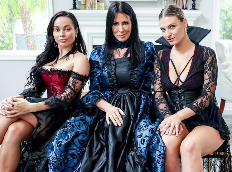 Reagan Foxx Crystal Rush And Kenzie Love in Brides Of Dracula 1080p