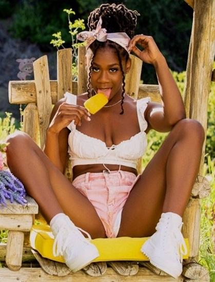 Hazel Grace  - Backwoods Babe 1080p