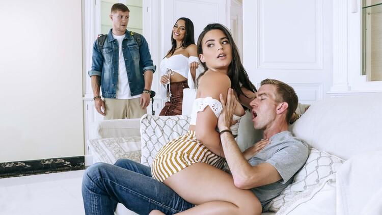 Luna Star & Ariana Van X - Tourist Trap - Episode 1 - 1080p