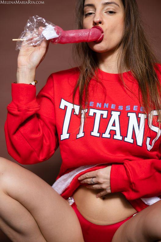 Melena Maria Rya - Christmas Gift