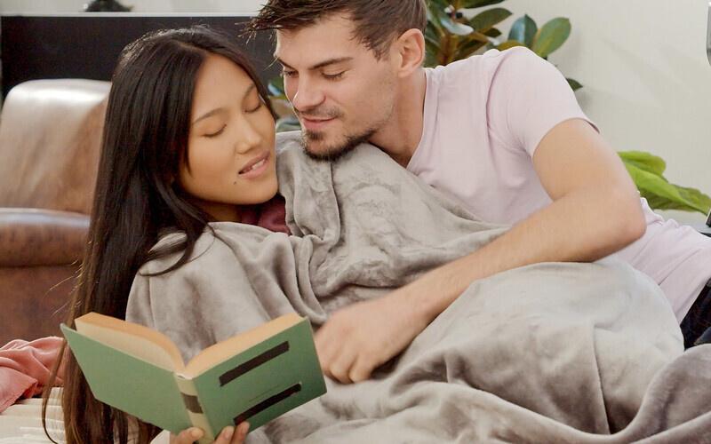 May Thai - Feeling Cold - 1080p