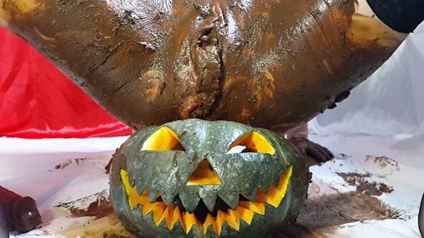 Anna Coprofield - Trick Or Treat (my bloody pussy full of shit) Part 2 [1080p]