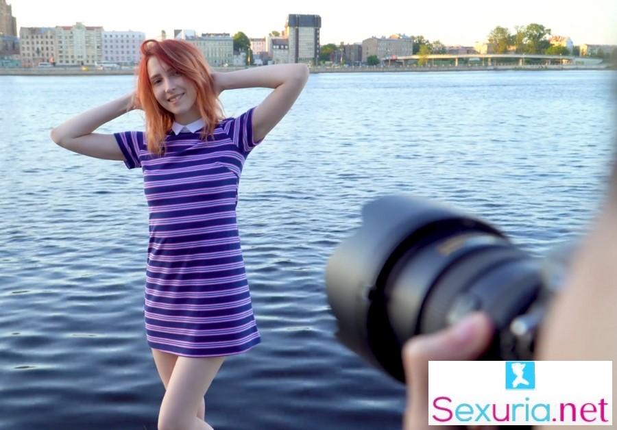 Elin Flame - Sucked Photographer Dick at Public Place FullHD 1080p
