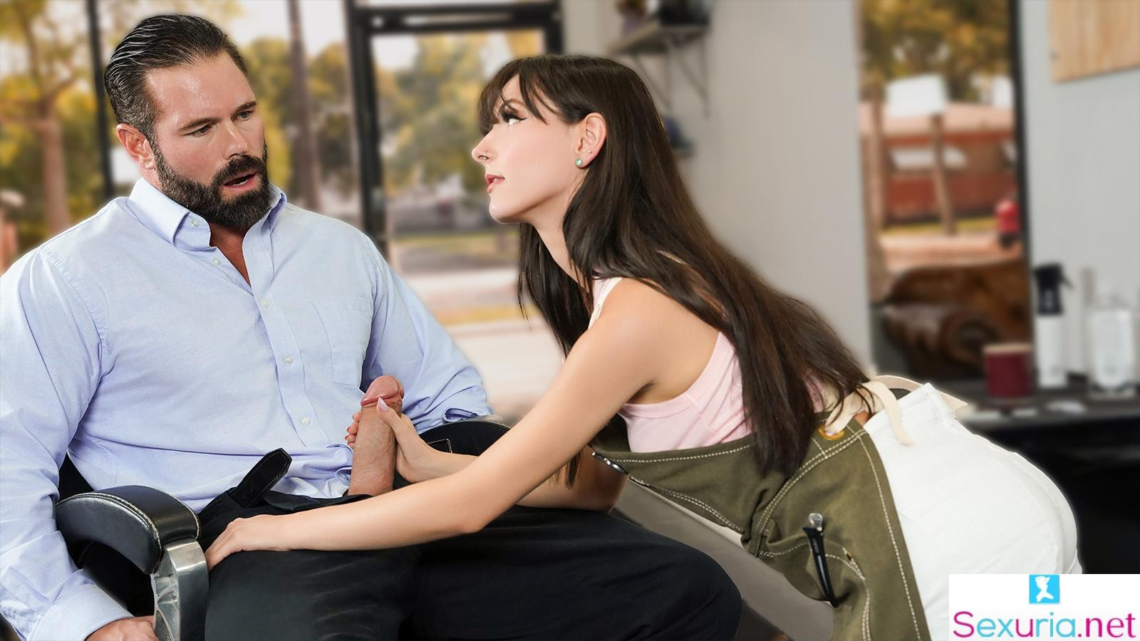 Exxxtra Small - Serena Hill