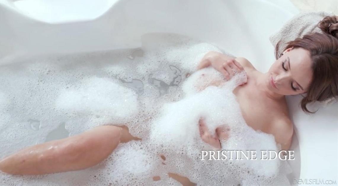 Pristine Edge - Stepmom Likes It Up The Ass 4 720p