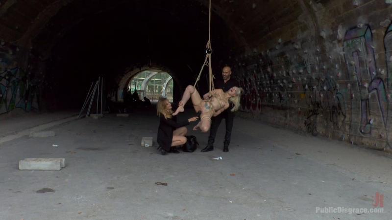 Mona Wales, Liz Rainbow - Eager Blonde Nympho Needs All Her Holes Publicly Pounded 720p