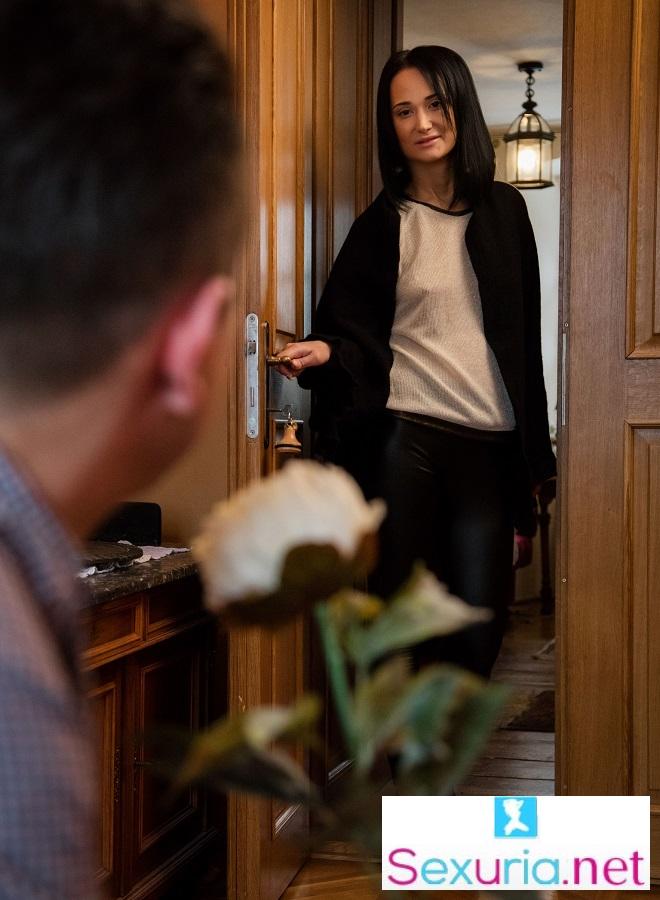 Angie Moon - Chateau Episode 4 FullHD 1080p