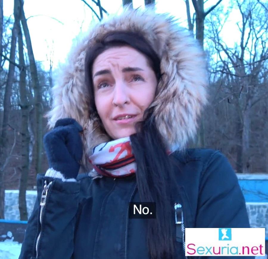 Di Devi - Brunette With Nice Natural Tits FullHD 1080p