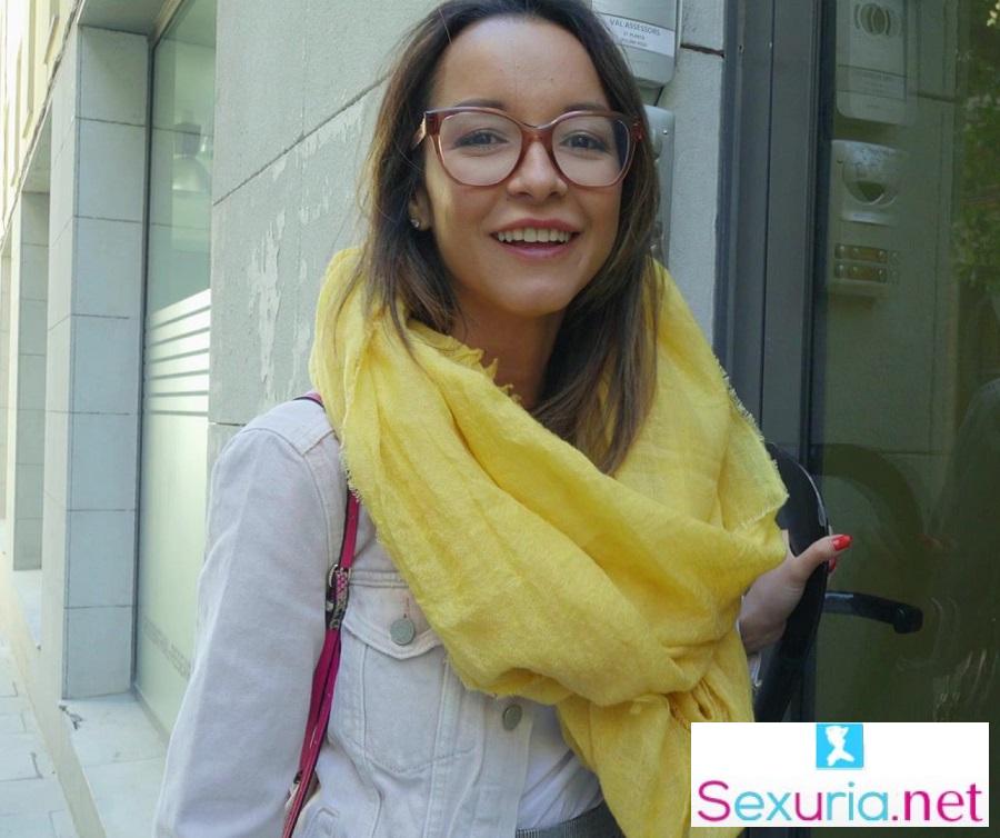 Francys Belle - Cold Outside Smoking Hot Indoors FullHD 1080p