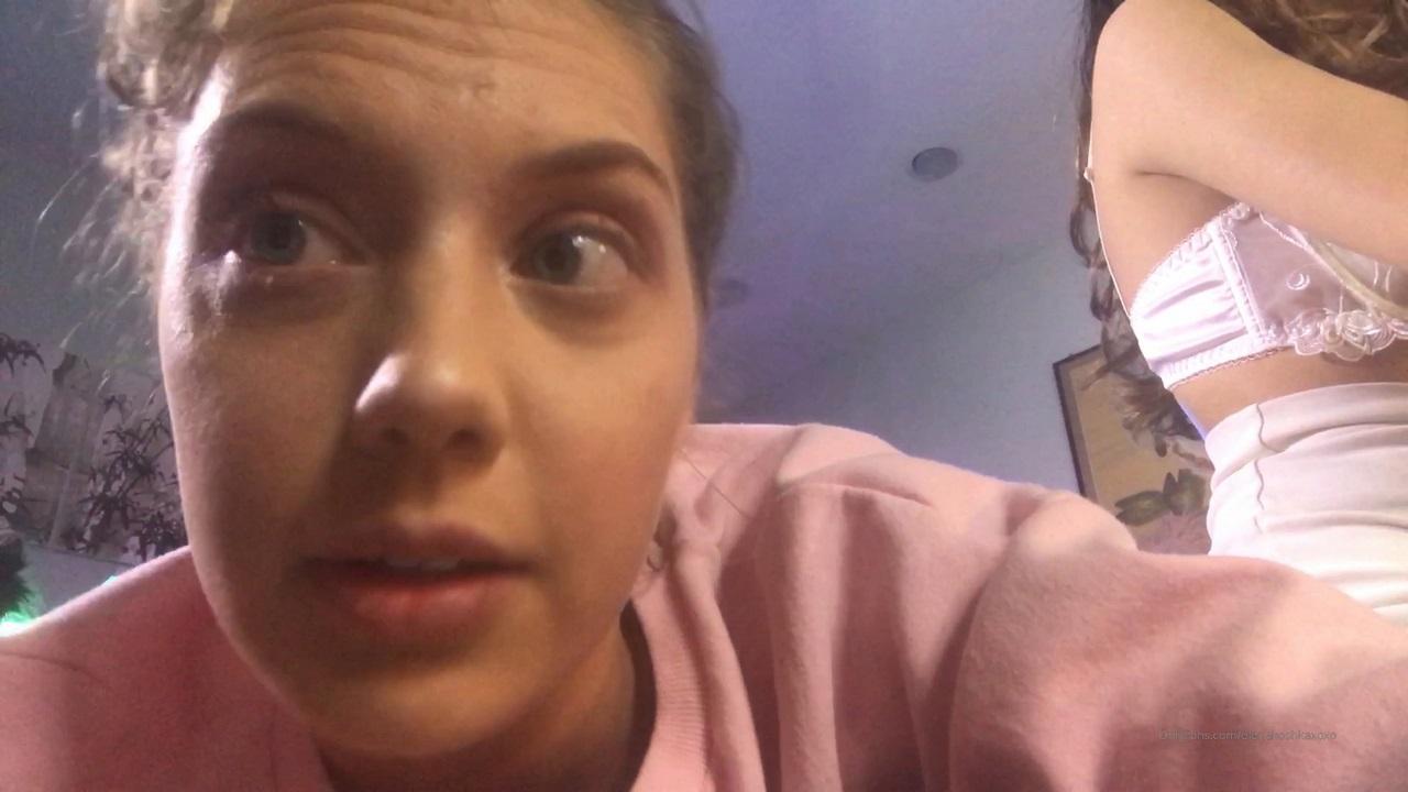 Elena Koshka, Bonnie Rabbit - I Miss Her I Love Her - 1080p