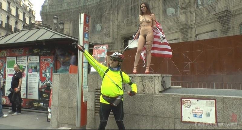 Juliette March, Mona Wales - Slutty American Tourist Publicly Disgraces Herself 720p