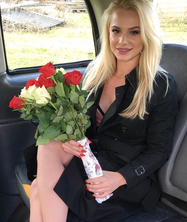 Elizabeth Romanova - Marry me? No, just fuck me 1080p