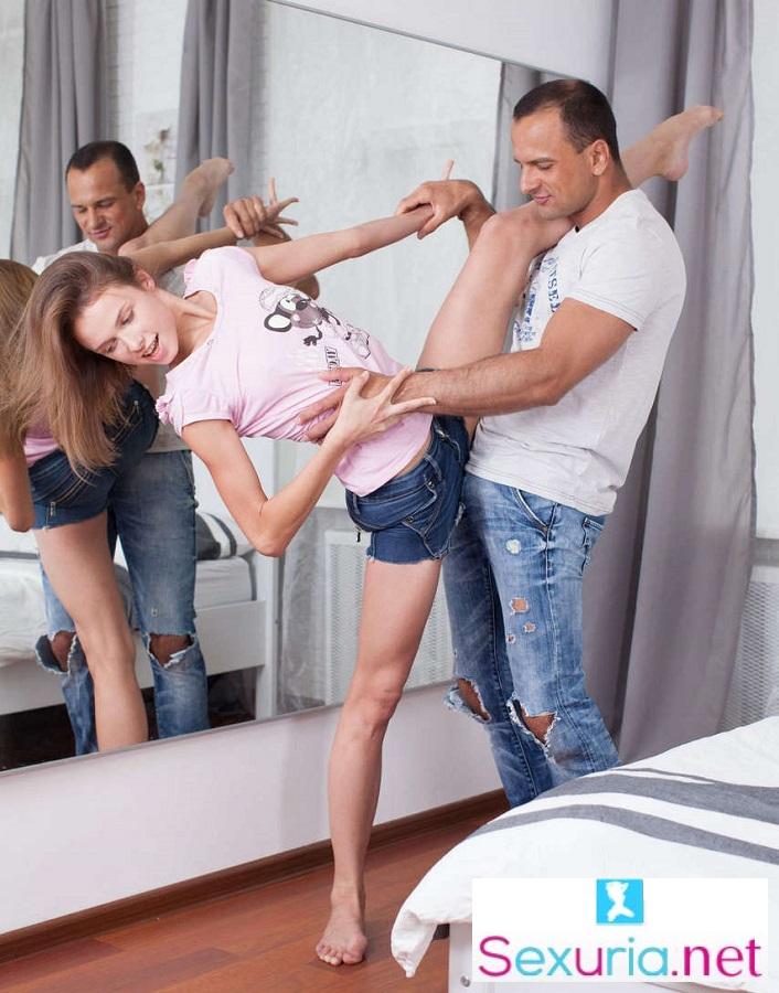 Dila - Caught Up In The Moment FullHD 1080p