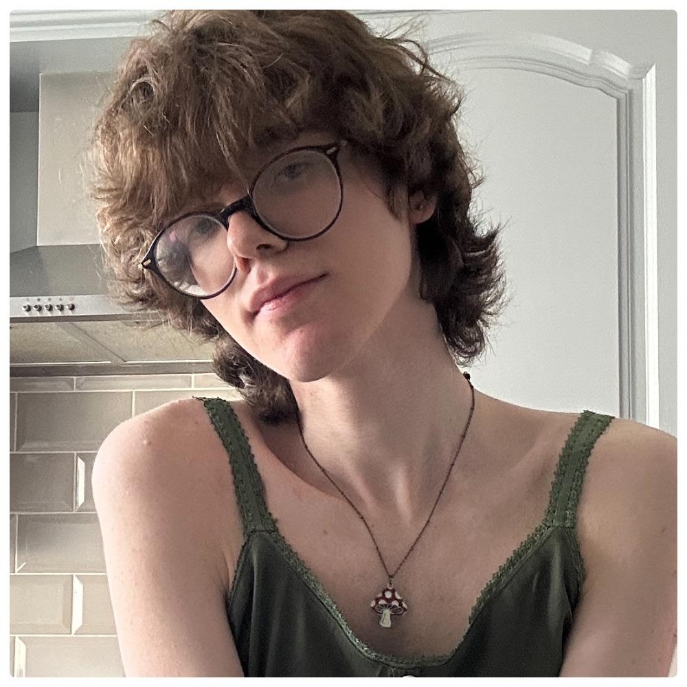 [ManyVids.com] Hungfemboy (@hungfemboy) - MegaPack