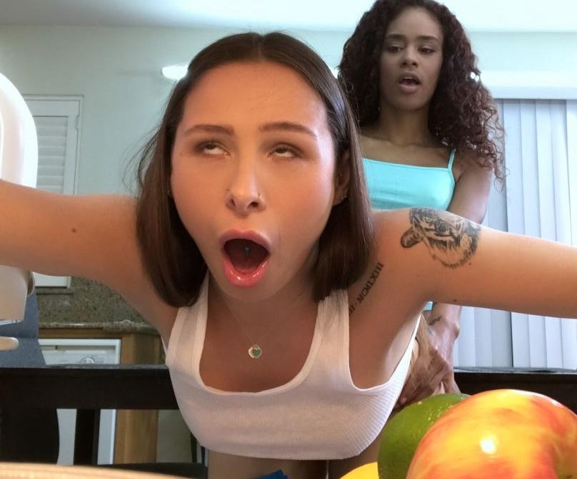 Scarlit Scandal, Mia Moore - Strap-On For Some Cheating Part 1 SD/1080p