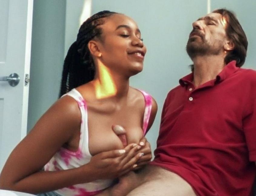 Steve Holmes, Jenna Foxx - Spy Gets Sneaky Ride SD/1080p