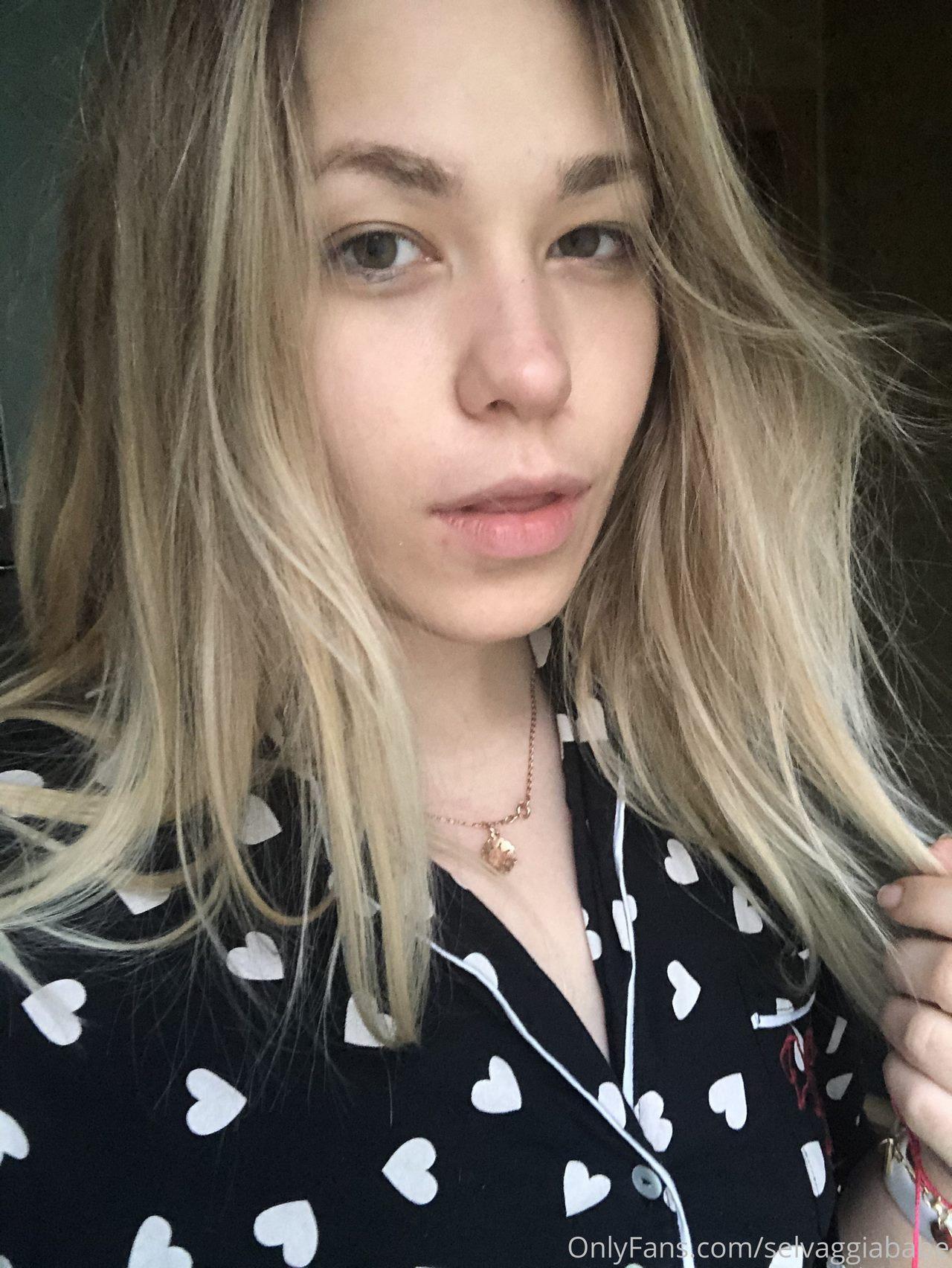 Selvaggia - Onlyfans Pictures