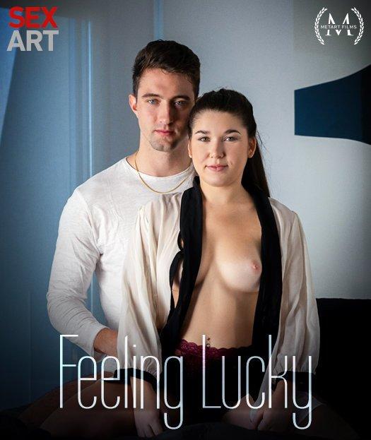 Chloe Lapiedra - Feeling Lucky FullHD 1080p