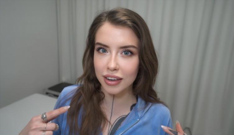 Eden Ivy - Upclose And Personal With Eden Ivy FullHD 1080p