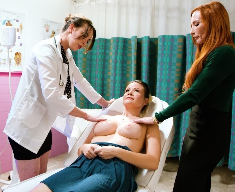 Casey Calvert, Alison Rey, Sophia Locke - Step-By-Step Exam FullHD 1080p